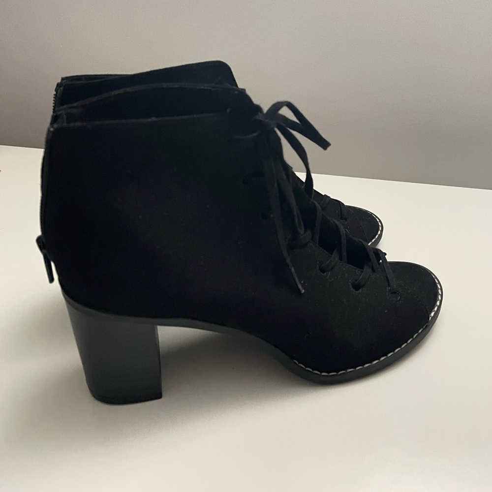 OLD NAVY Gladiator Heels - Picture 7 of 8